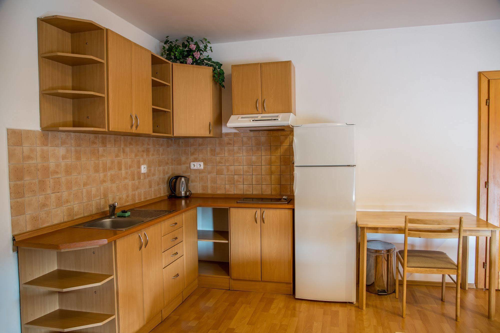 Hotel Farma Ptyrov Mnichovo Hradiště Esterno foto
